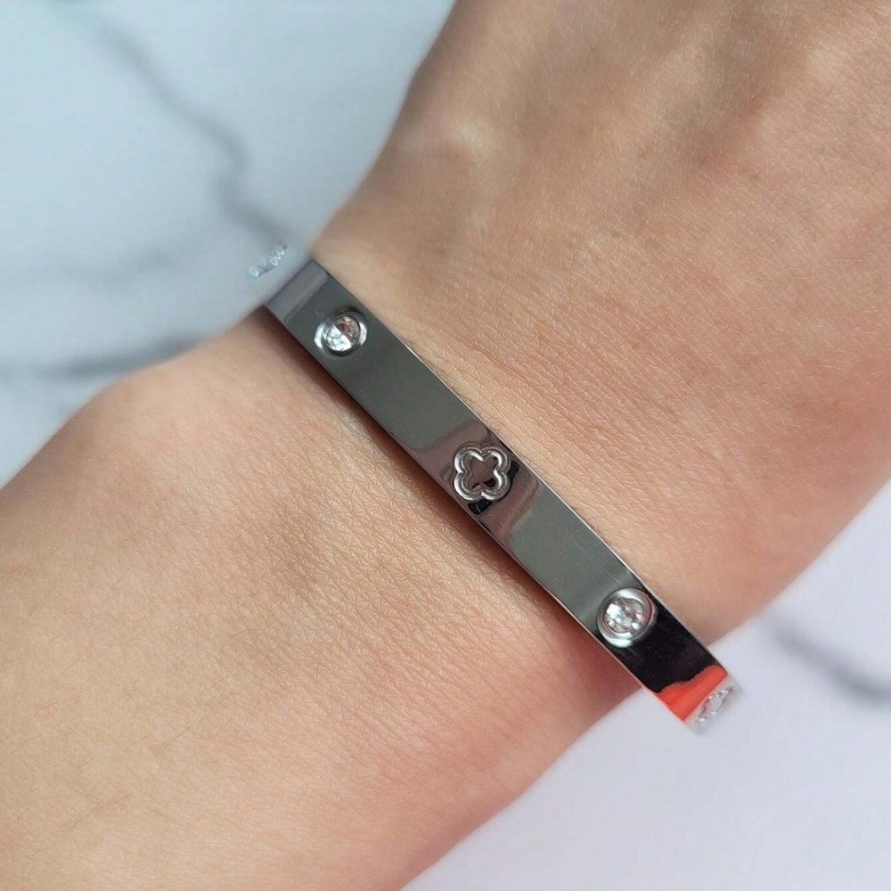 New bangle